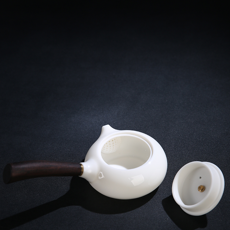 The Product side of dehua porcelain remit the original jade porcelain pot of dehua white porcelain teapot wooden handle, Japanese creative teapots