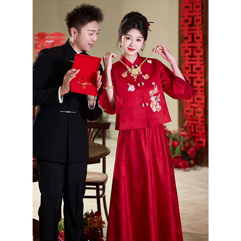 Plus-Size Wedding Dress for the Bride, Traditional Chinese Style Wedding Dress, Maternity Dress, New Chinese Style Engagement Banquet Dress, Beautiful Dress for Women with Curvy Figures Plus-Size Wedding Dress for the Bride, Traditional Chinese Style Wedding Dress, Maternity Dress, New Chinese Style Engagement Banquet Dress, Beautiful Dress for Women with Curvy Figures