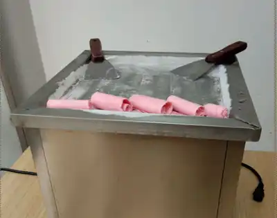 Fried ice machine household plug-in electric fried ice cream battery stall mobile small DIY fried ice cream fried yogurt