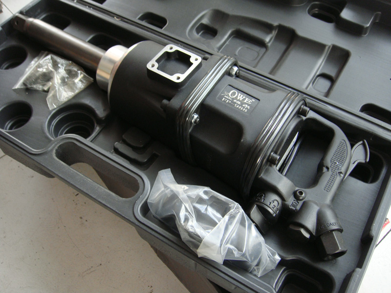 OWE Auville FP-988 Type Powerful Pneumatic Wrench Tire Wrench Torque 3900
