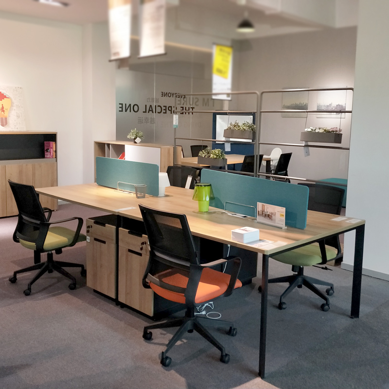 Great Luxury Office Furniture Brief Modern 2 People 4 People Staff Desk Staff Combined Screen Working Position