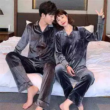 2-piece set of men's Liang Nixin couple's gold velvet comfortable fashion cardigan pajamas(tops and pants)