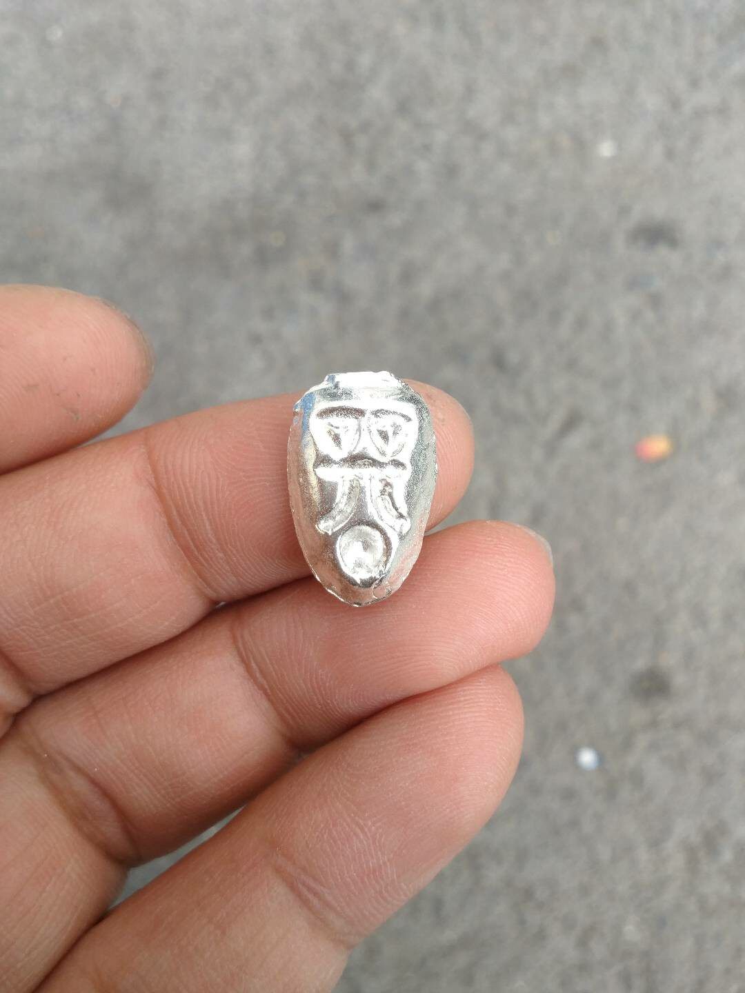 The Chu State Ants Money Ghost Face Money Melon Money] Old silver capes The Chu State Ghost Face Money during the Warring States Period