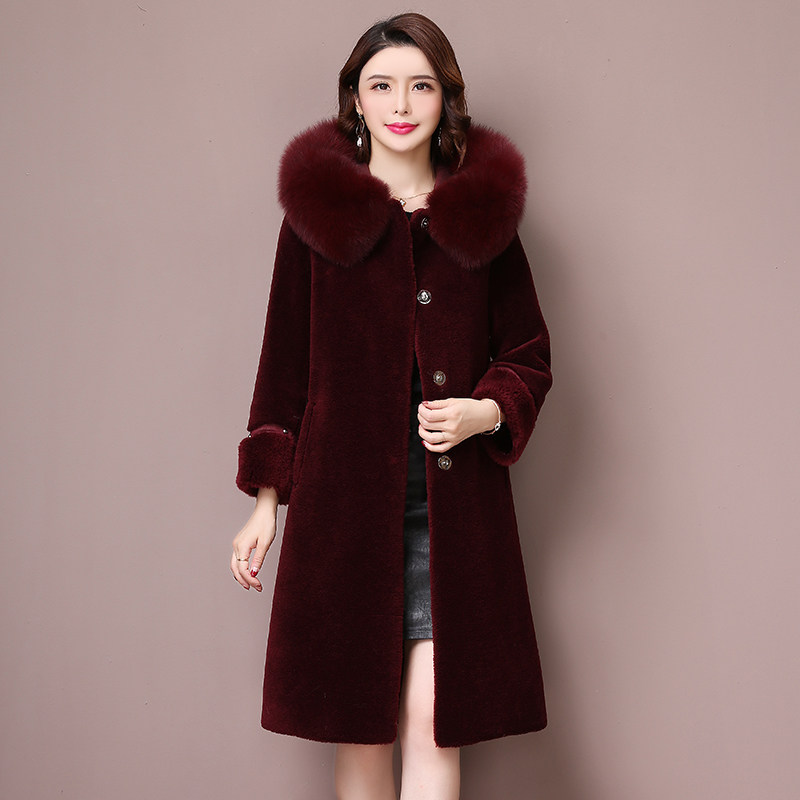 Sheep-cut velvet coat with new grain wool winter Mom fox Mao Hainen fur coat medium long version