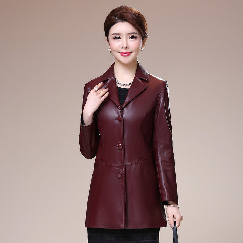 Mrs. Yan 2020 new spring and autumn Haining sheepskin middle-aged large size mother's coat genuine leather leather jacket female short