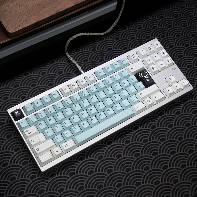Gmk Nimbus Cloud and Rain Theme Keycaps Pbt Dye-Sublimation Original Profile 1.7mm Mechanical Keyboard Keycaps Gmk Nimbus Cloud and Rain Theme Keycaps Pbt Dye-Sublimation Original Profile 1.7mm Mechanical Keyboard Keycaps