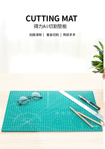 Пластилин, глина, набор инструментов