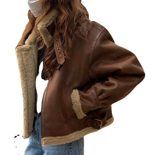 Айкоко мех интегрированные оленя Deea Velvet Locomotive Jacket Утолщенная леди короткая свободная внешняя куртка