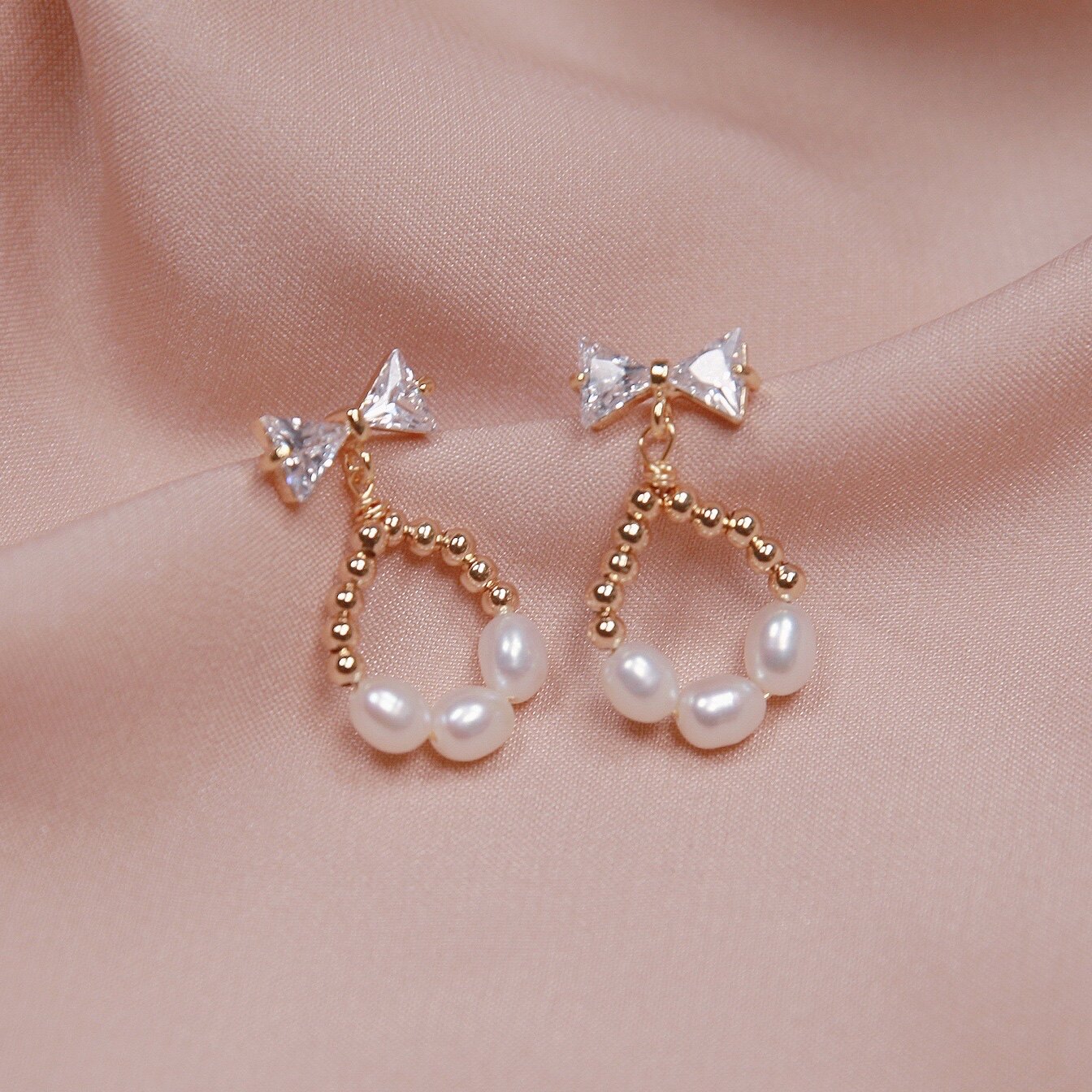 Bow Tie Pearls Pendant Pure Silver Inlaid Diamond Earrings Retro Style Ultra Fairy Sweet Temperament Net Red Earrings Pendant