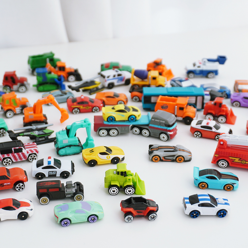 Genuine Hasbro Mini Pioneer Car Toy Vehicle Sports Car Engineering Vehicle Model Plastic Body Alloy Chassis
