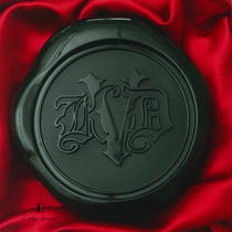 Spot Kat von d Lock-It Bloting Powder matte Oil controlled Powder KVD honey Powder