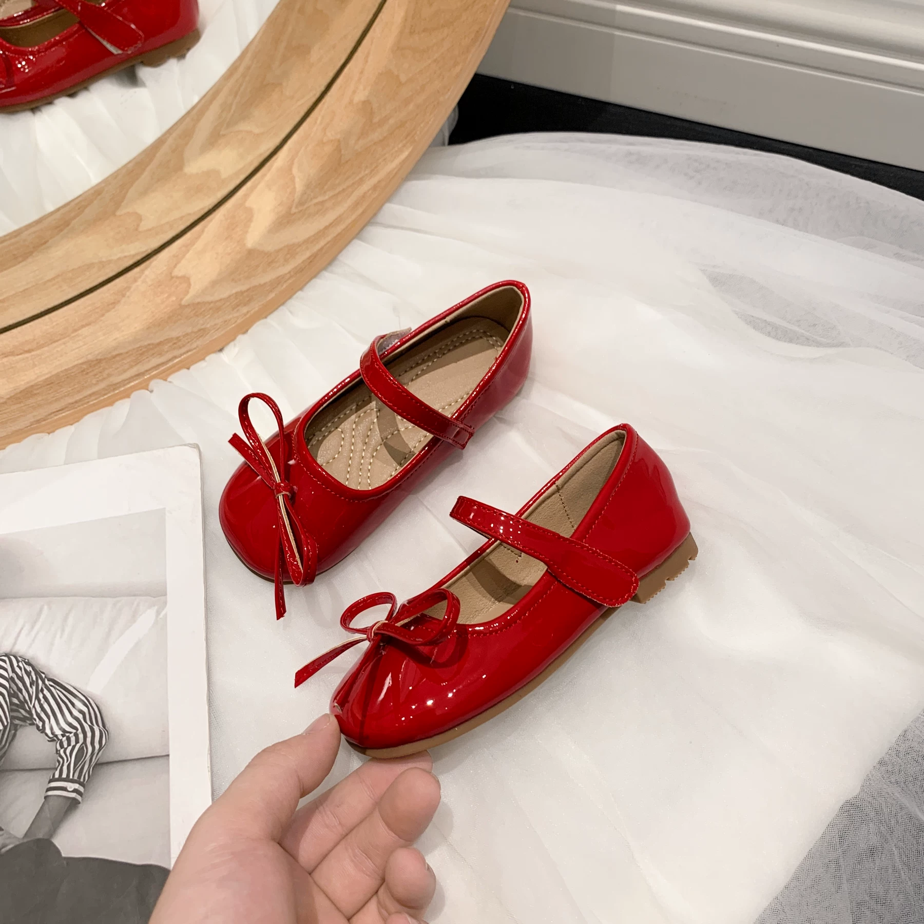 Летний детский черный маленький костюм принцессы, сандалии, стиль Chanel, мягкая подошва