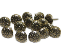 Cabinet bedside soft-packed hard foam nails sofa 69 boxes of copper antique green iron nails chrysanthemum willow nails hardware package round head soft-packed nails