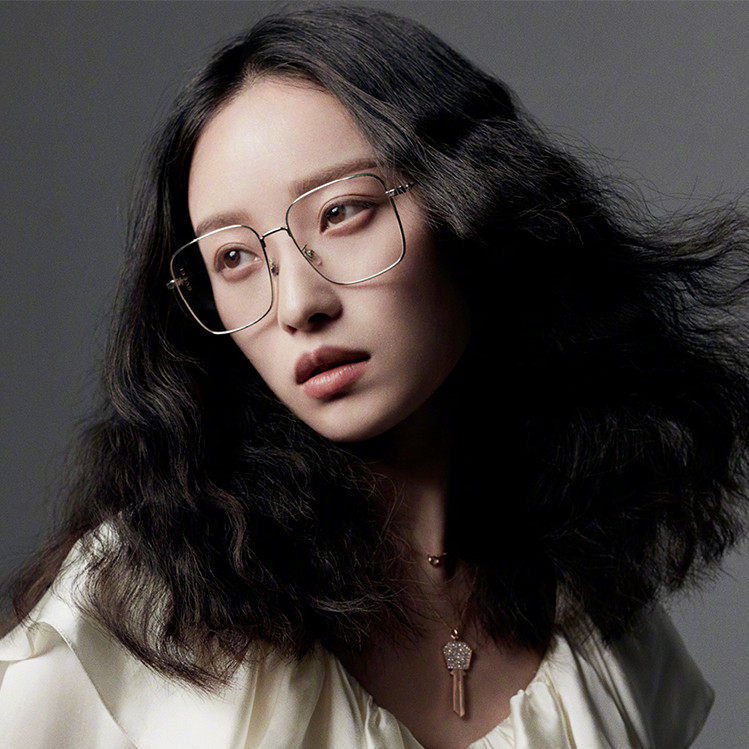 Shi Luohua fashion trend net red star style gold wire edge face small full frame with myopia men and women SL549 clearance