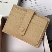 Кремового цвета