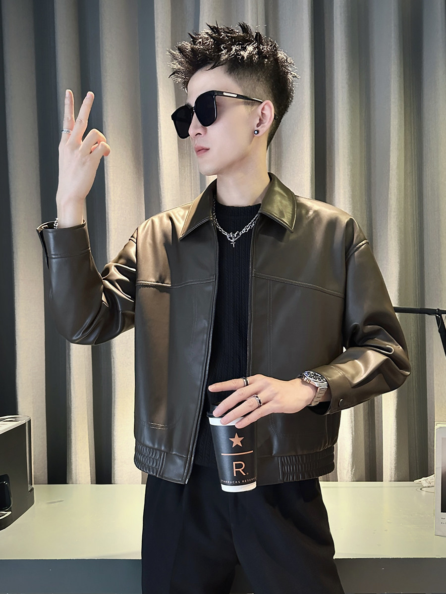 Seriously cool and turning heads! 2025 new men's leather jacket