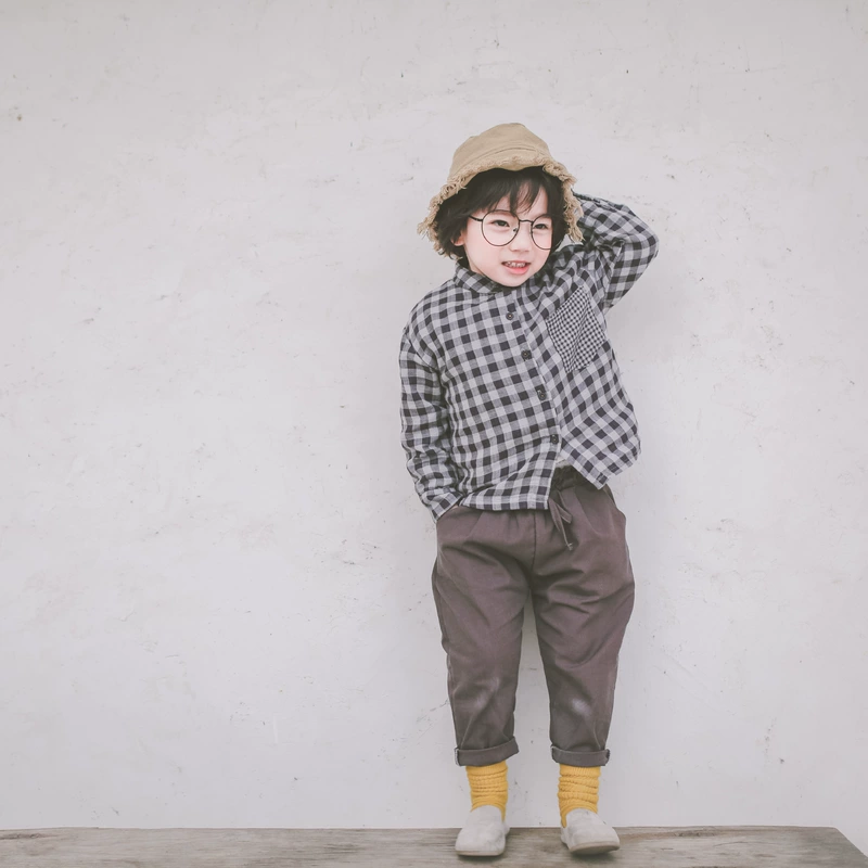 Mùa xuân và mùa thu mới 2019 trẻ em trai và gái Nhật Bản cotton và lanh Nhật Bản được giặt bên trong áo sơ mi kẻ sọc dài tay cho bé - Áo sơ mi đồ trẻ em