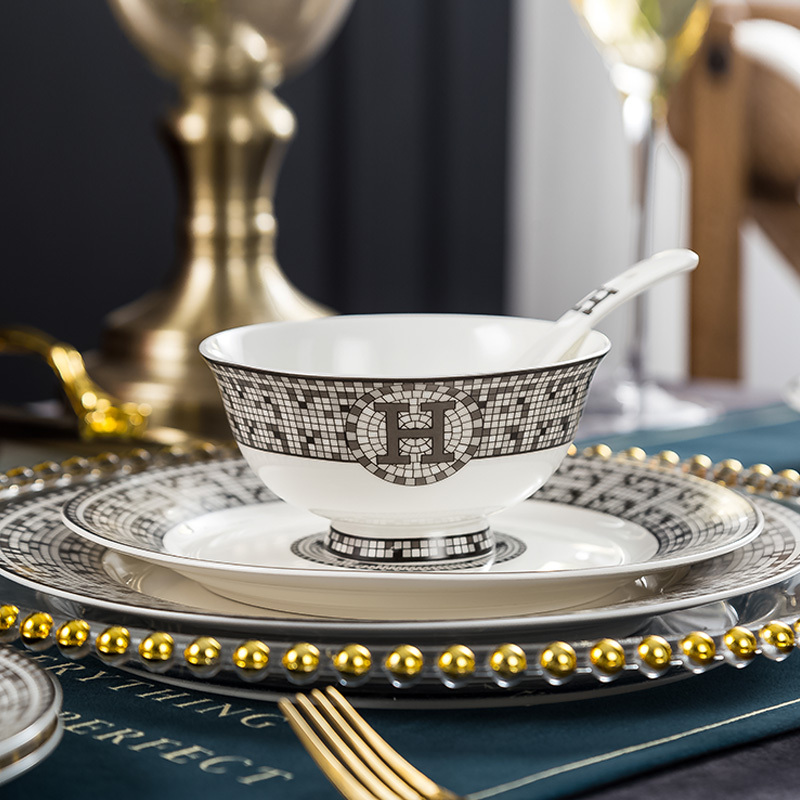 Light Luxury Hermès Tableware European-Style Jingdezhen High-End 70-Piece Bone China Bowl and Plate Set for Home Use Nordic Bowls and Plates Gift Set