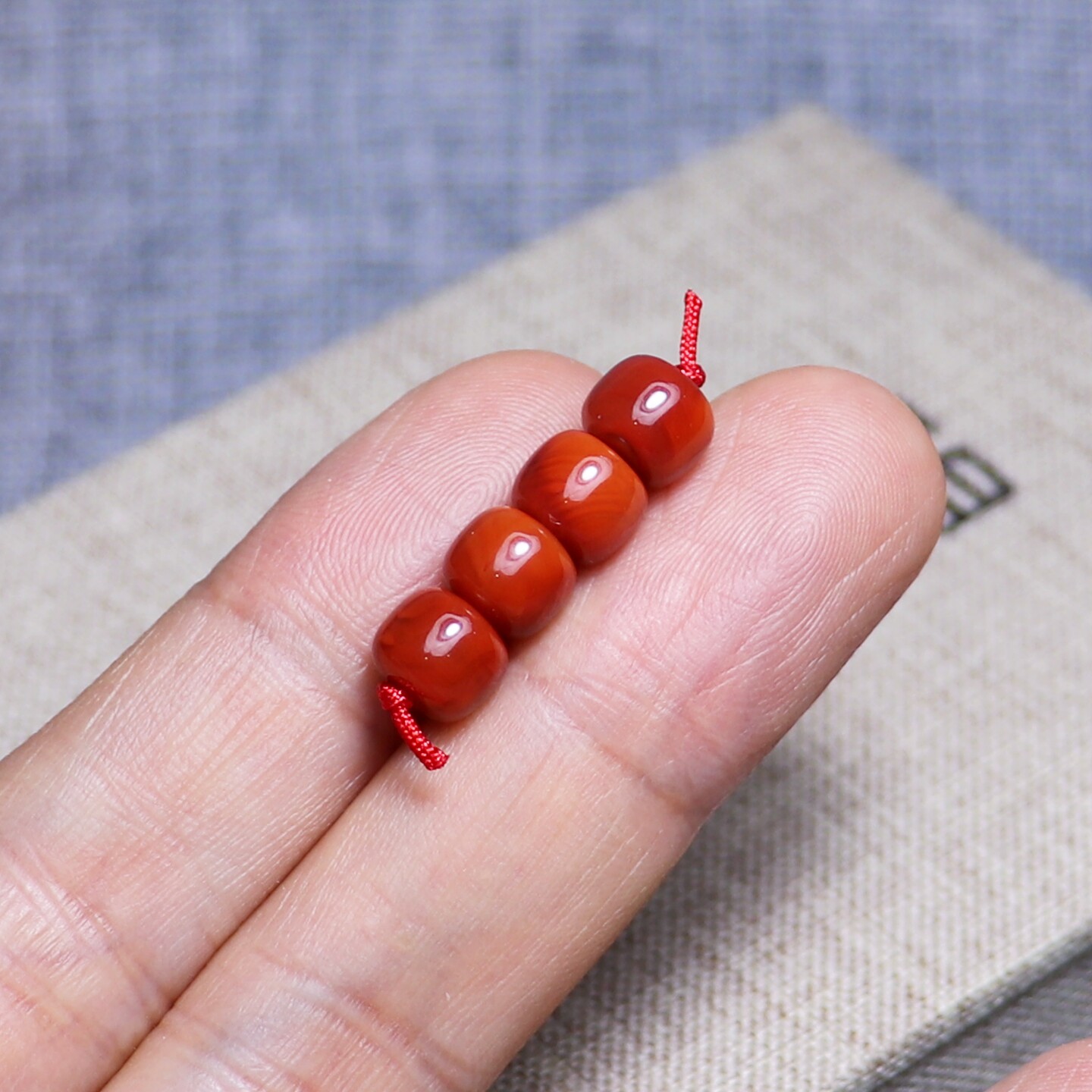 DIY аксессуары 天然南红玛瑙老形珠散珠配饰川料柿子红锦红牛血红火焰纹原矿无胶