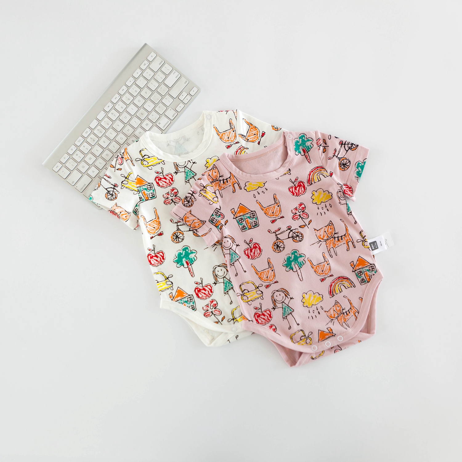 Tam giác em bé Xiêm Wraps Cotton ngắn tay cao cổ sơ sinh Full Moon Cartoon In thun mùa hè - Áo liền quần quần áo trẻ sơ sinh thu đông