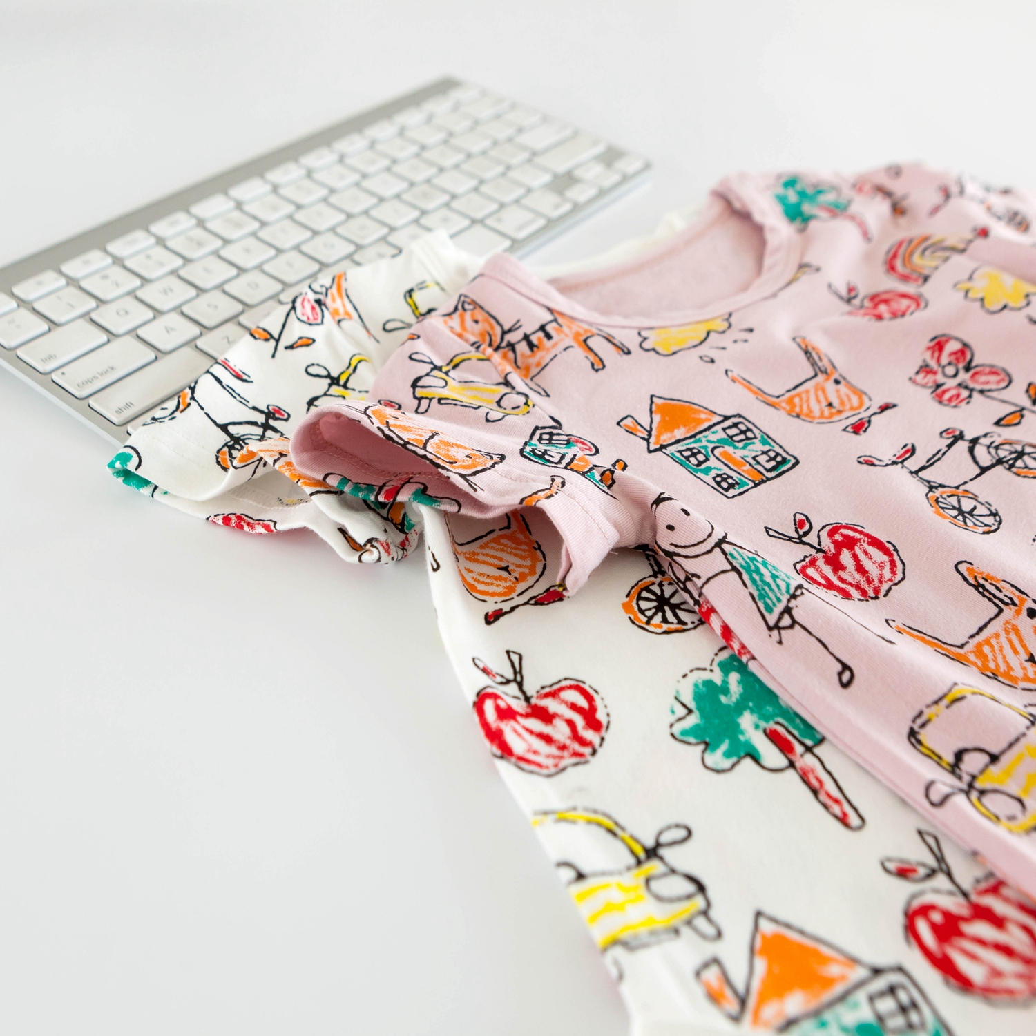 Tam giác em bé Xiêm Wraps Cotton ngắn tay cao cổ sơ sinh Full Moon Cartoon In thun mùa hè - Áo liền quần quần áo trẻ sơ sinh thu đông