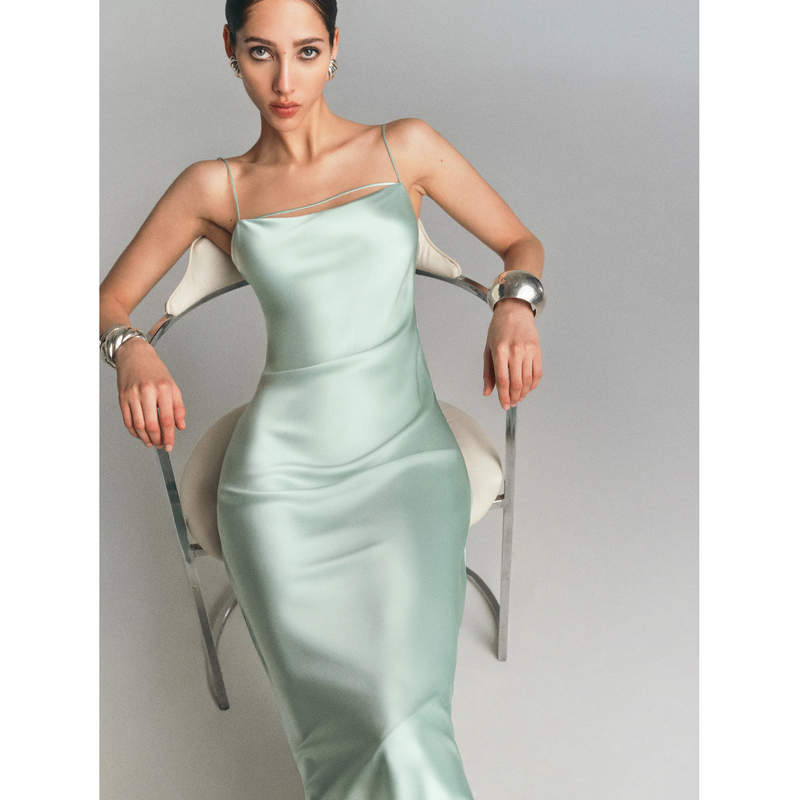 Ref Women's Summer Elegant Old Money Style Spaghetti Strap Long Dress Vacation Long Dress Formal Dress Fishtail Dress Silk Silk