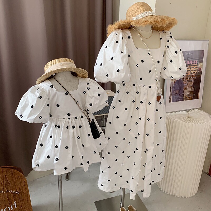 Pro-sub-dress Mother's dress Summer Fashion New Fried Street Korea Children's Dress The Korean Version Fashion Flowers Bubble Sleeve Foreign Dress