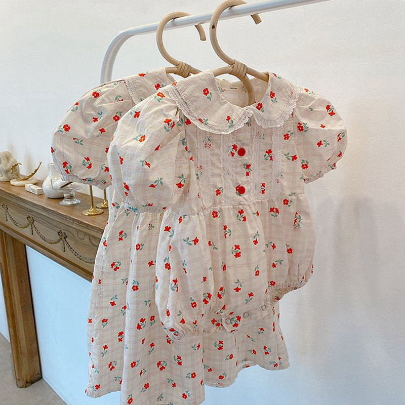 Girls baby one-piece summer dress Korean version of the children's clothing Western style baby one-year-old floral loose puff sleeve Romper