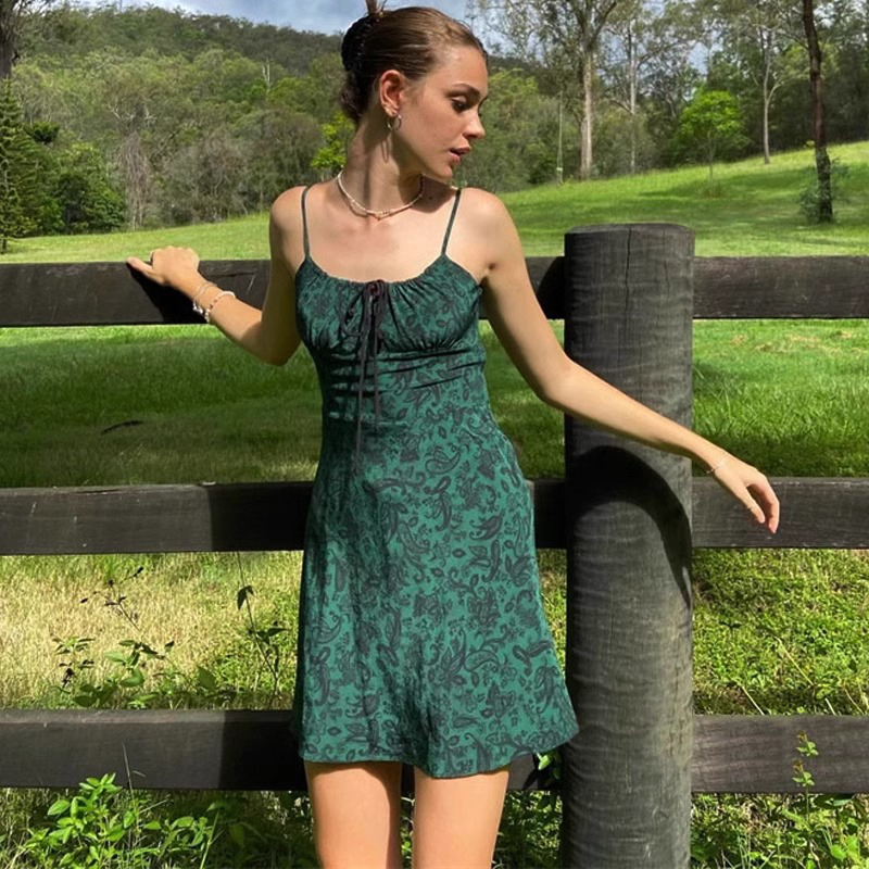 Beach Vacation Dress 2026 Summer New Style Drawstring Tie at the Chest Slimming French Green Printed Spaghetti Strap Dress