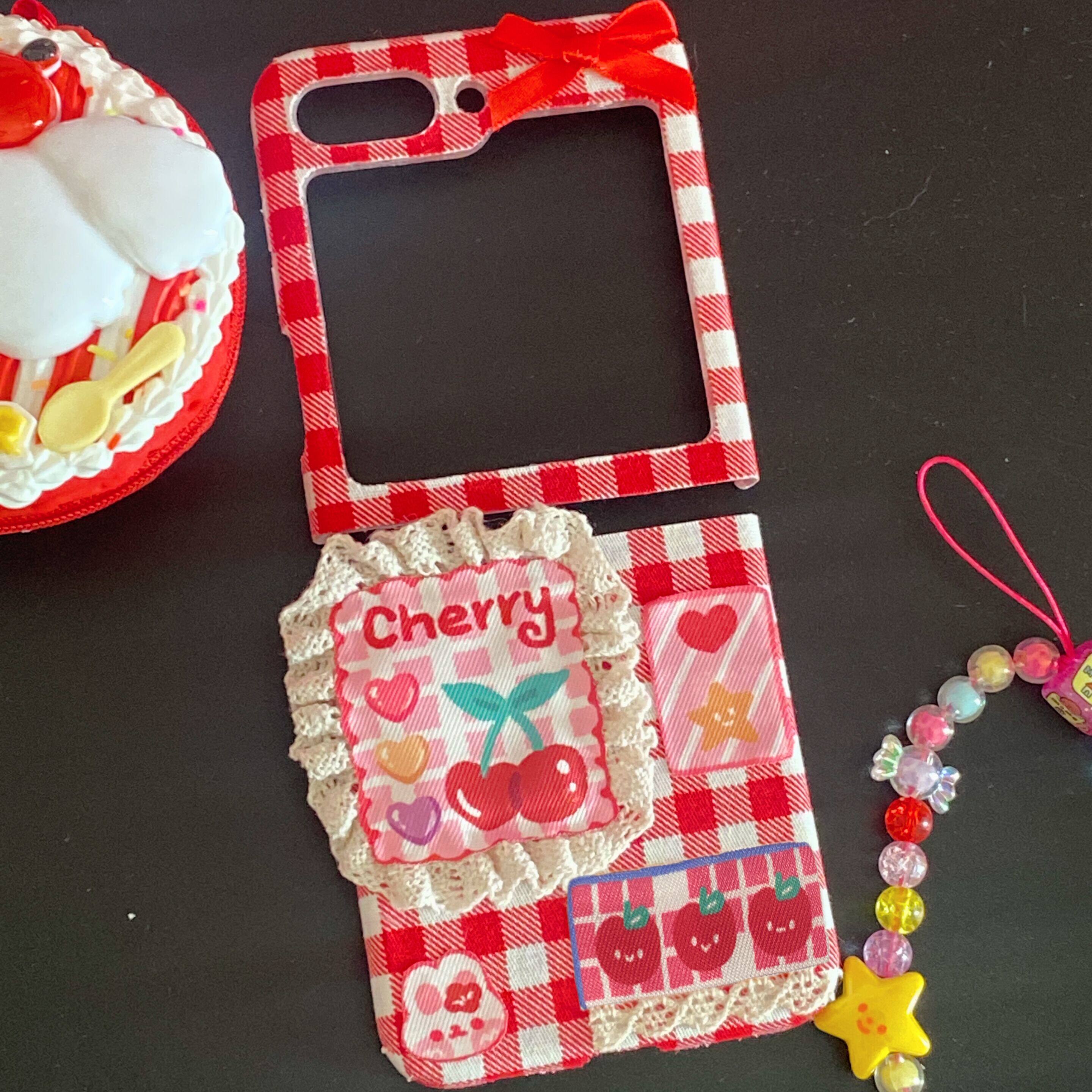 Original design Soft girl's all-bag teenage girl feeling cute grid suitable for Apple 15 Huawei Samsung folding phone shell-Taobao