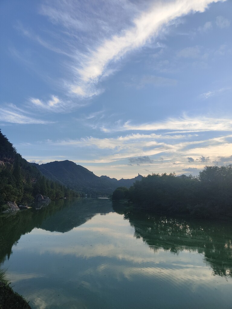 欢乐满屋精美礼品小铺