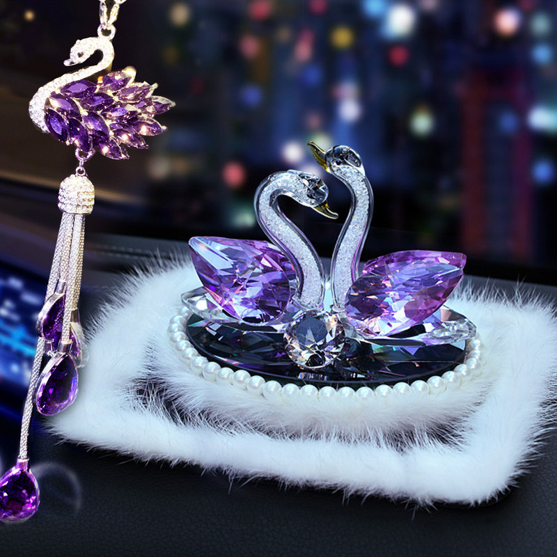 Car Perfume Pendulum in the car Swan South Korea Cute High-end Personality Creative Woman Lasting Light Scent Car Perfume Seat