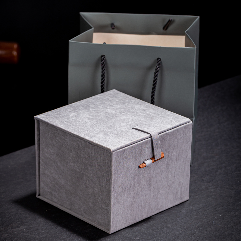 Advanced Flannel Empty Gift Box Sub Grey Square Fit Tea Cup Ancient Play Necklace Gift Box Holiday Customisation
