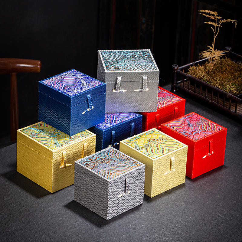 Companion gift box empty box high-end hard box to send male and female friends mid-autumn Teachers' Day birthday gift packaging box tailor-made