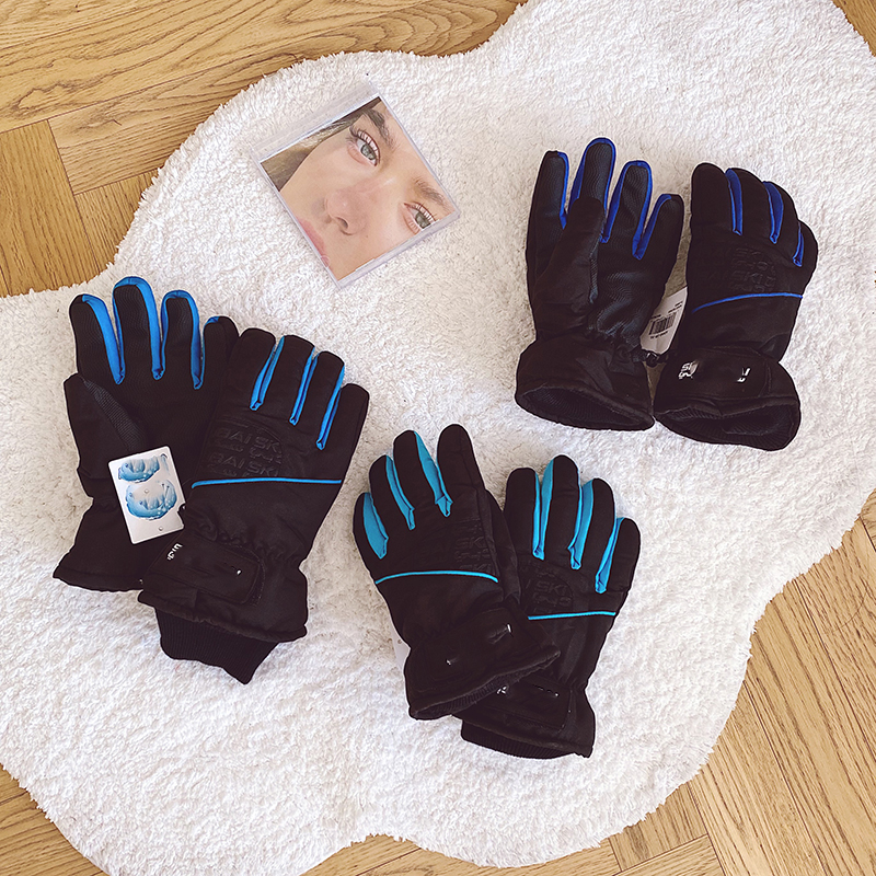 Winter outdoor cotton gloves riding gloves windproof, waterproof, warm and comfortable