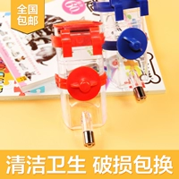 Домашние кошки, собаки, пьющие чайник, висящий водонагреватель собака питьевой водонагреватель домашний домашний чайник кошка питье