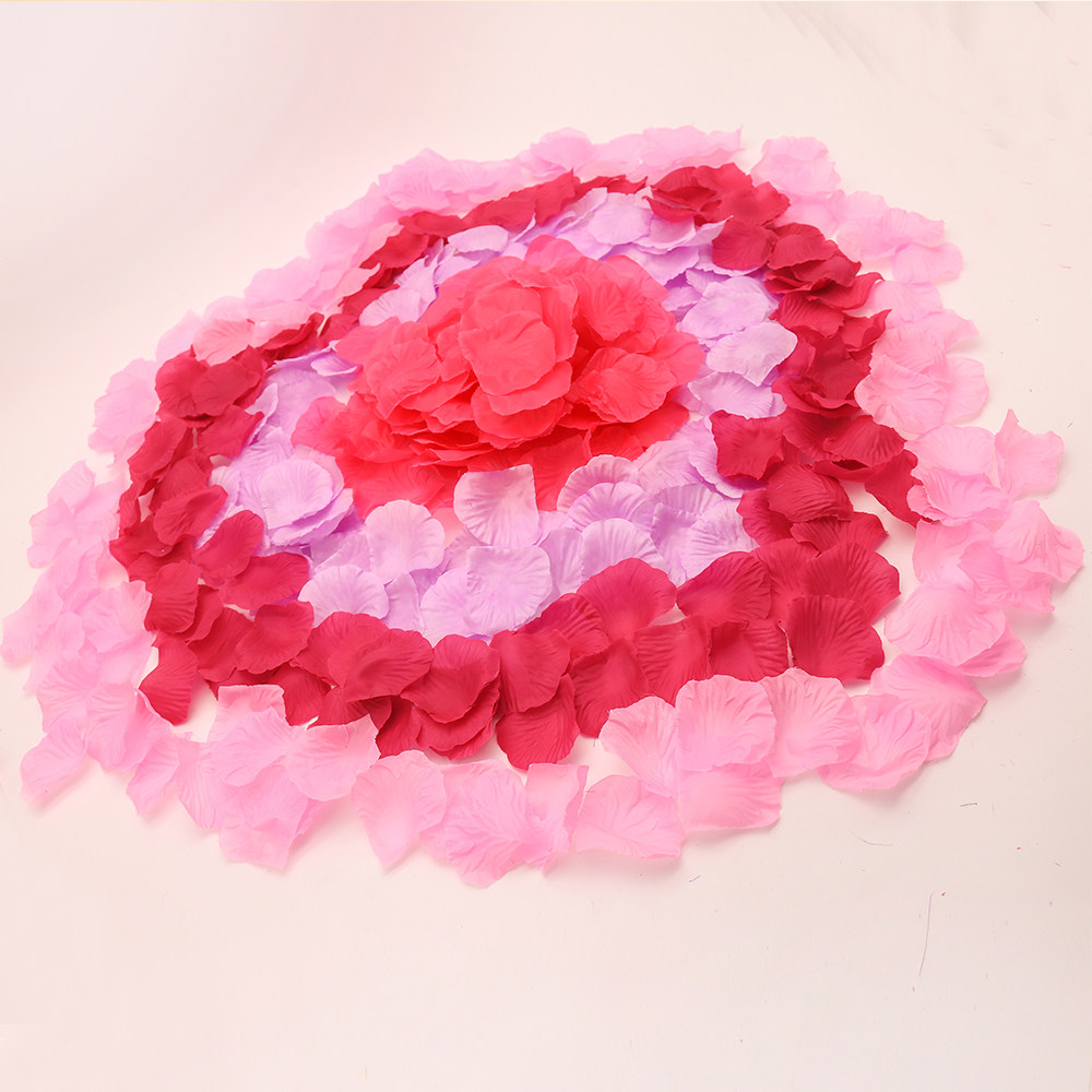 Simulation petal wedding room layout catwalk sprinkling rose petals Wedding KTV sprinkling petals lead the way