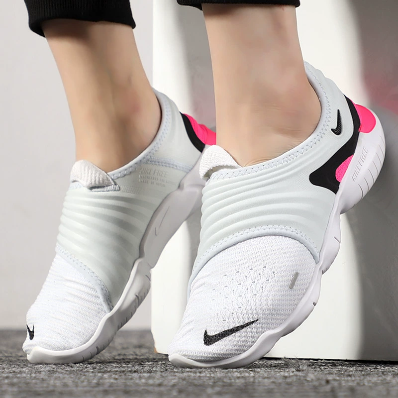 Giày Nike Nữ Nike Mùa thu 2020 Mới MIỄN PHÍ RN5.0 Lưới thoáng khí Giày thông thường Giày chạy bộ AQ1316 - Giày chạy bộ