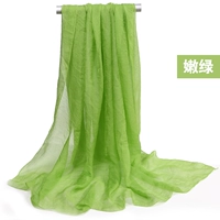 Нежный зеленый