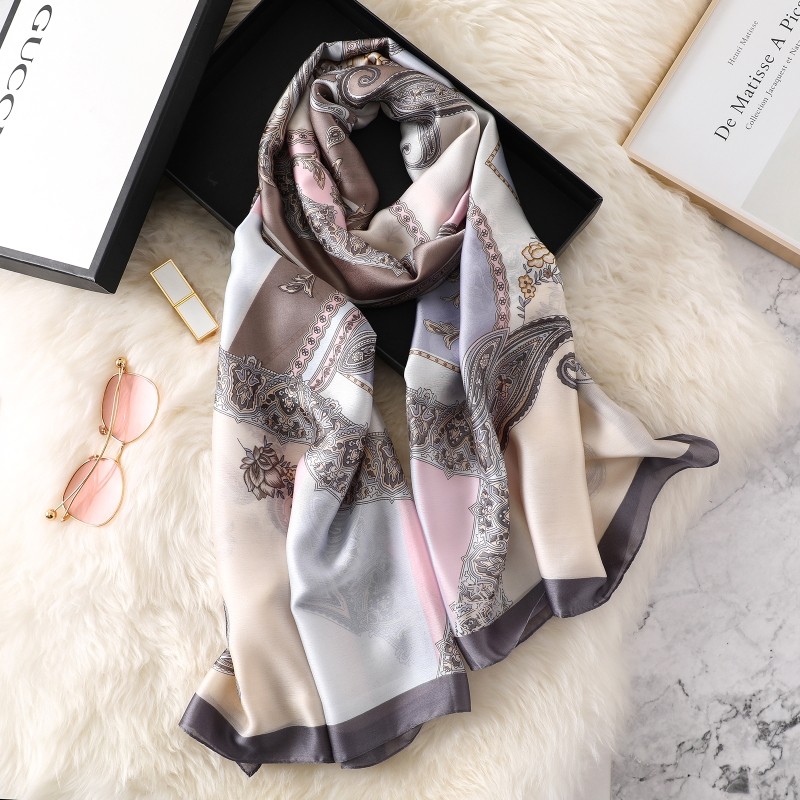 Silk scarf female summer seaside sunscreen shawl outer scarf new 2019 dual-use beach towel oversized all-match gauze towel