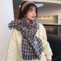 Тысячи птиц-голубо