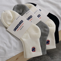 Undefeated undefeated five-bar mid-barrel socks mens thickened towel bottom spring and autumn womens tide brand basketball sports socks