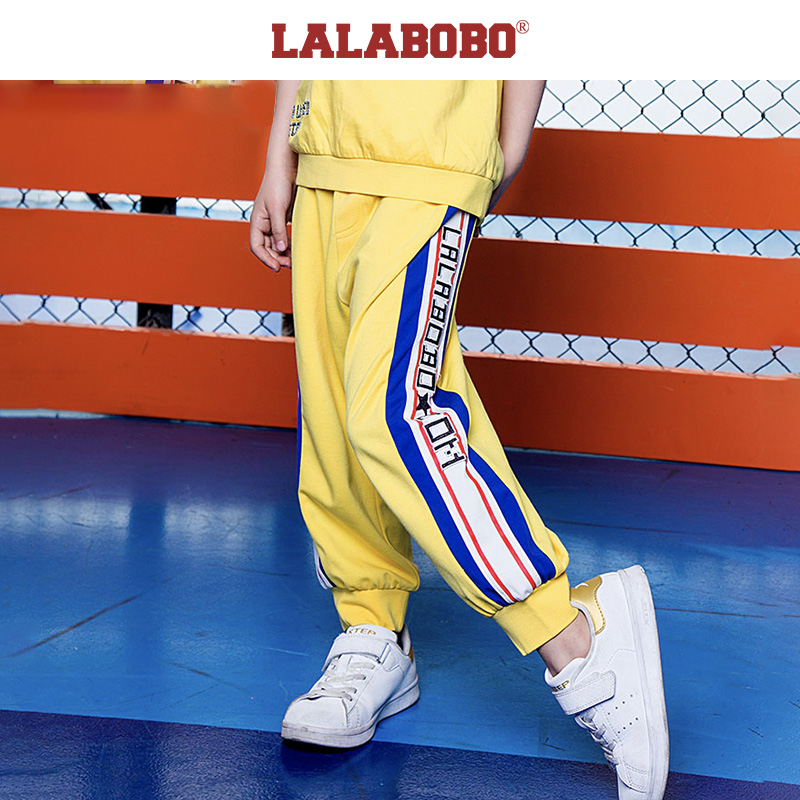 LALABOBO trẻ em Mang Trong Big Boy Mỹ Letter Bump Suit) L02B-KXBK19.