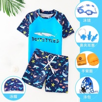 Boy swimsuit 2021 new middle and Big Boy split Baby Sunscreen swimming equipment short sleeve little boy 6-15 years old