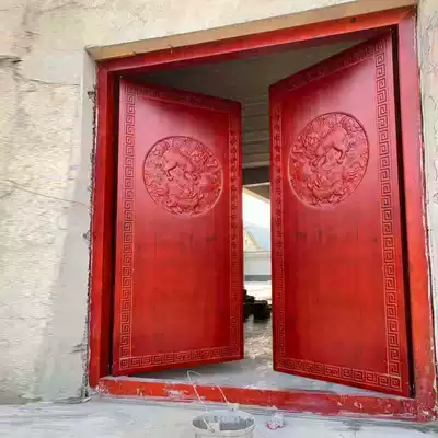 New Temple hot pot restaurant Club courtyard gate antique farm decoration door solid wood villa door Dongyang wood carving