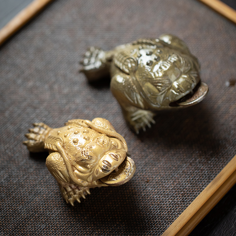 Purple sand tea pets can have three fine toad tea furnishing articles boutique creative accessories tea table color pet toad