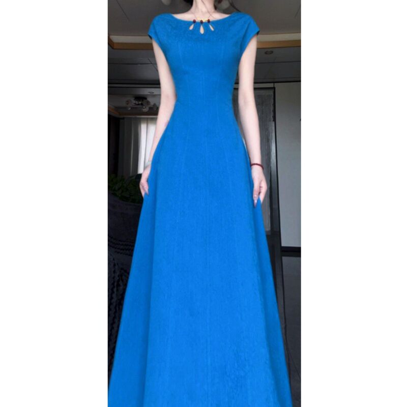French Resort Style Blue Ultra-Flattering Hollow-Out Dress for Women, 2026 Summer New Slim-Fit Short-Sleeve Long Dress