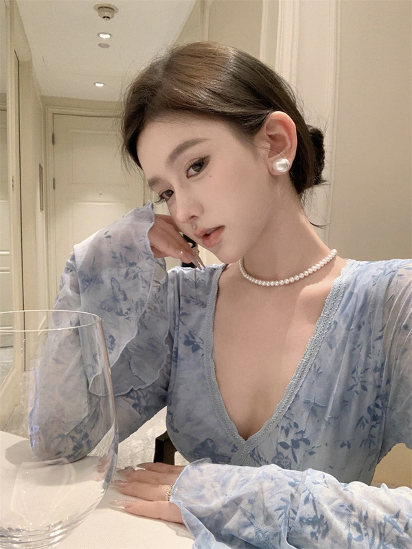 Gentle New French-Style Blue Tie-Dye Dress for Women, Slim-Fitting, Elegant and Graceful Long Dress, Slimming Dopamine Effect Gentle New French-Style Blue Tie-Dye Dress for Women, Slim-Fitting, Elegant and Graceful Long Dress, Slimming Dopamine Effect