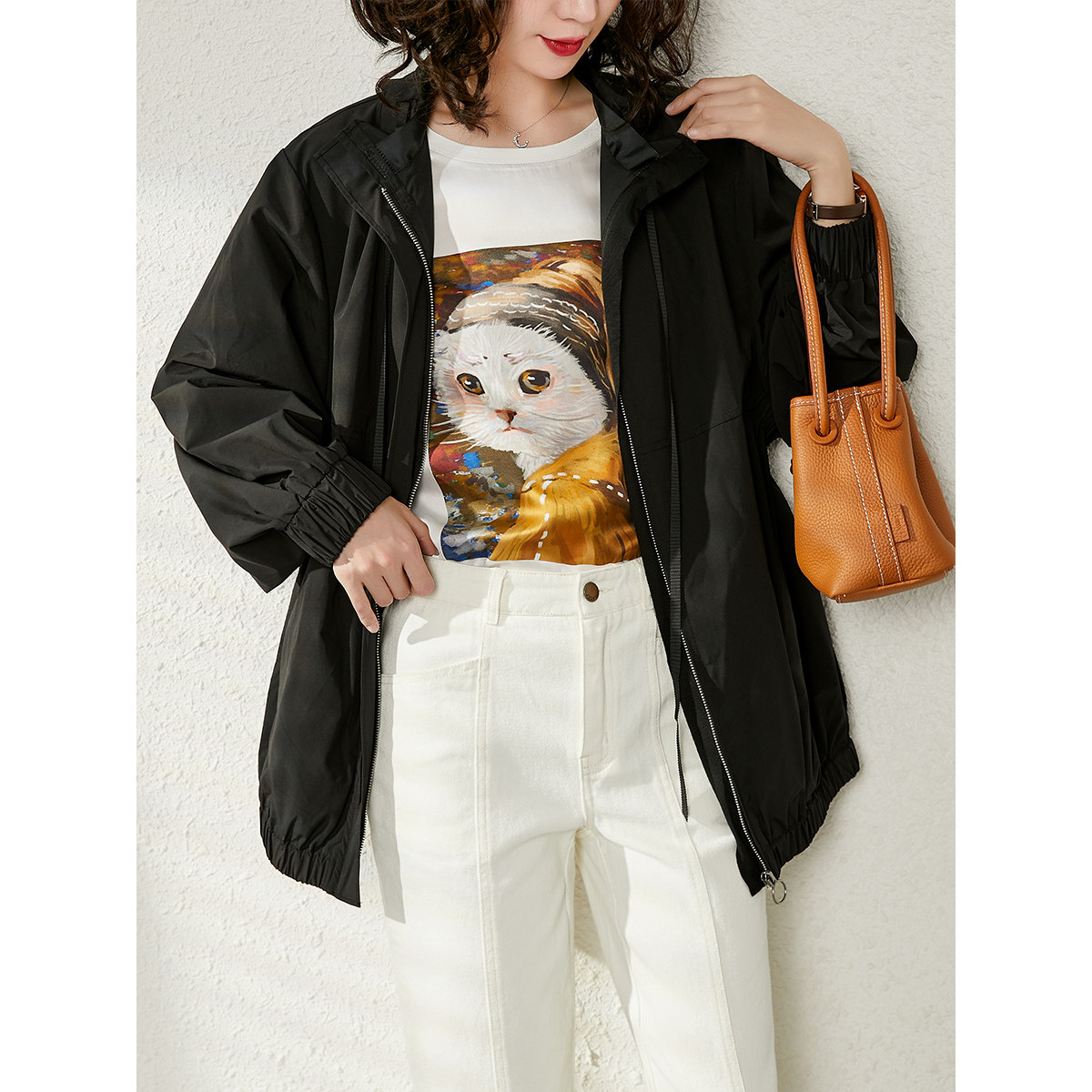 U Family Spring Autumn Jacket Woman 100 Hitch Casual 2022 New Loose Color Jacket Design Sense Black Jacket Tide