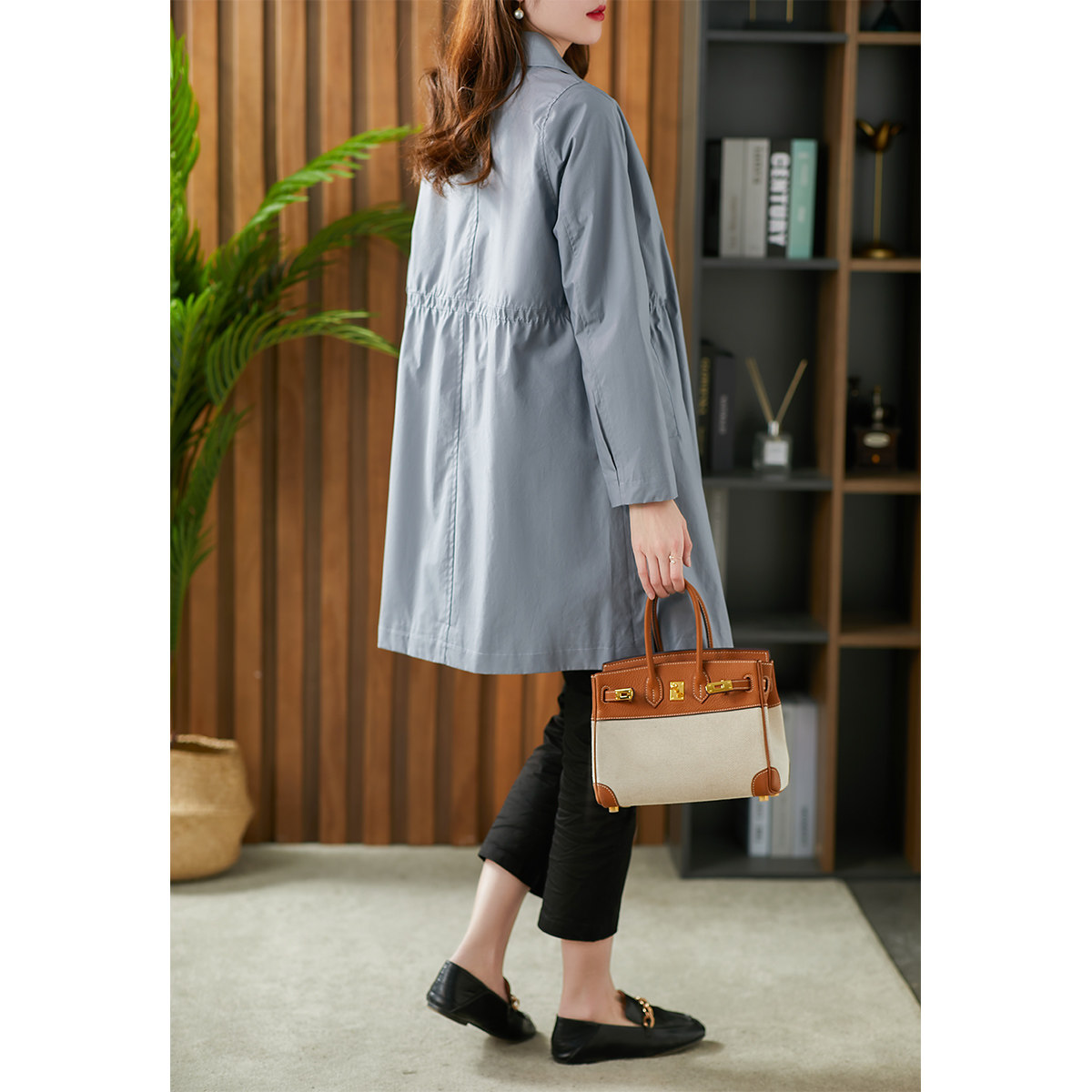 U Home Weaters Women in Long Edition Inn Wind 2022 Spring and Autumn New Women's Loose Lady Jacket of the Lady Coats